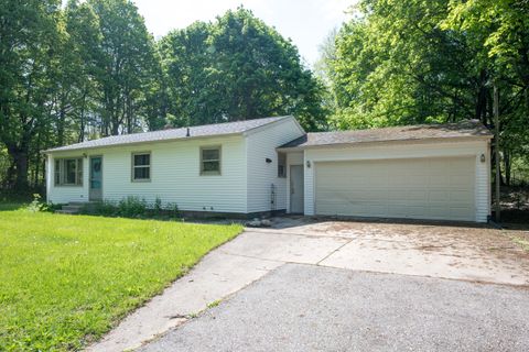 153 W E Avenue Cooper Charter Township MI 49009