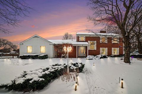 1054 E Maple Mt Pleasant City MI 48858