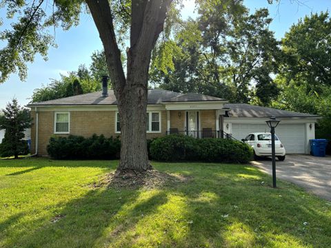 2371 BRIGGS Street Waterford Charter Township Oakland MI 48329