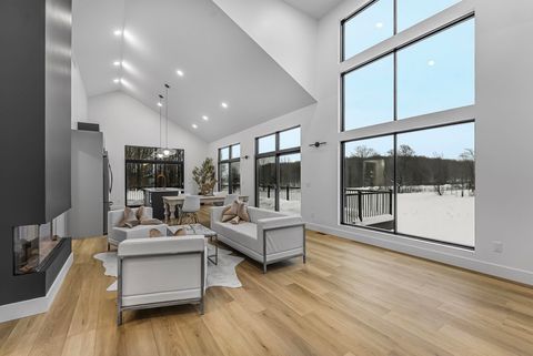 5921 Paradise Ranch Paradise Township MI 49649