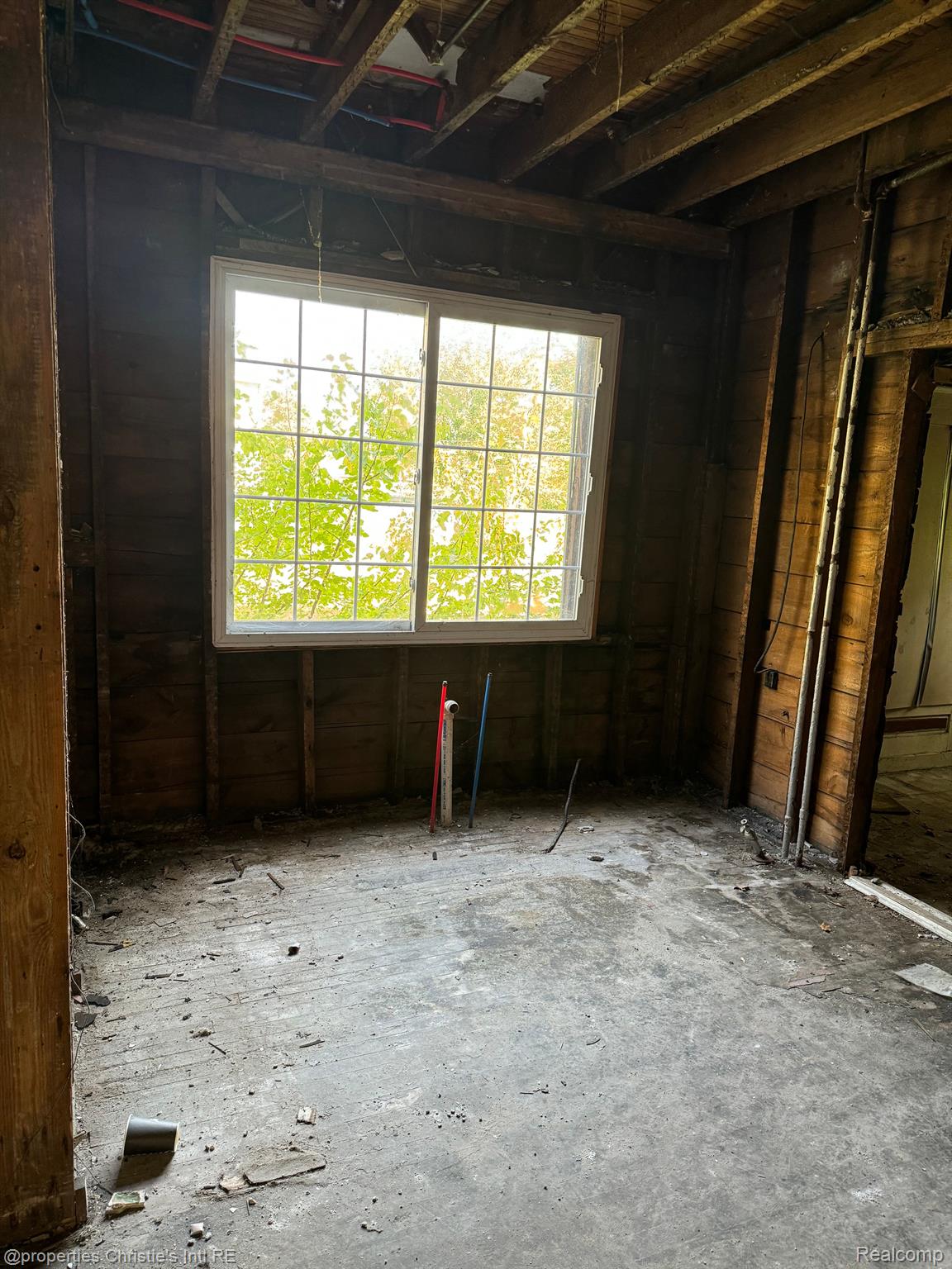 2986 CADILLAC Boulevard