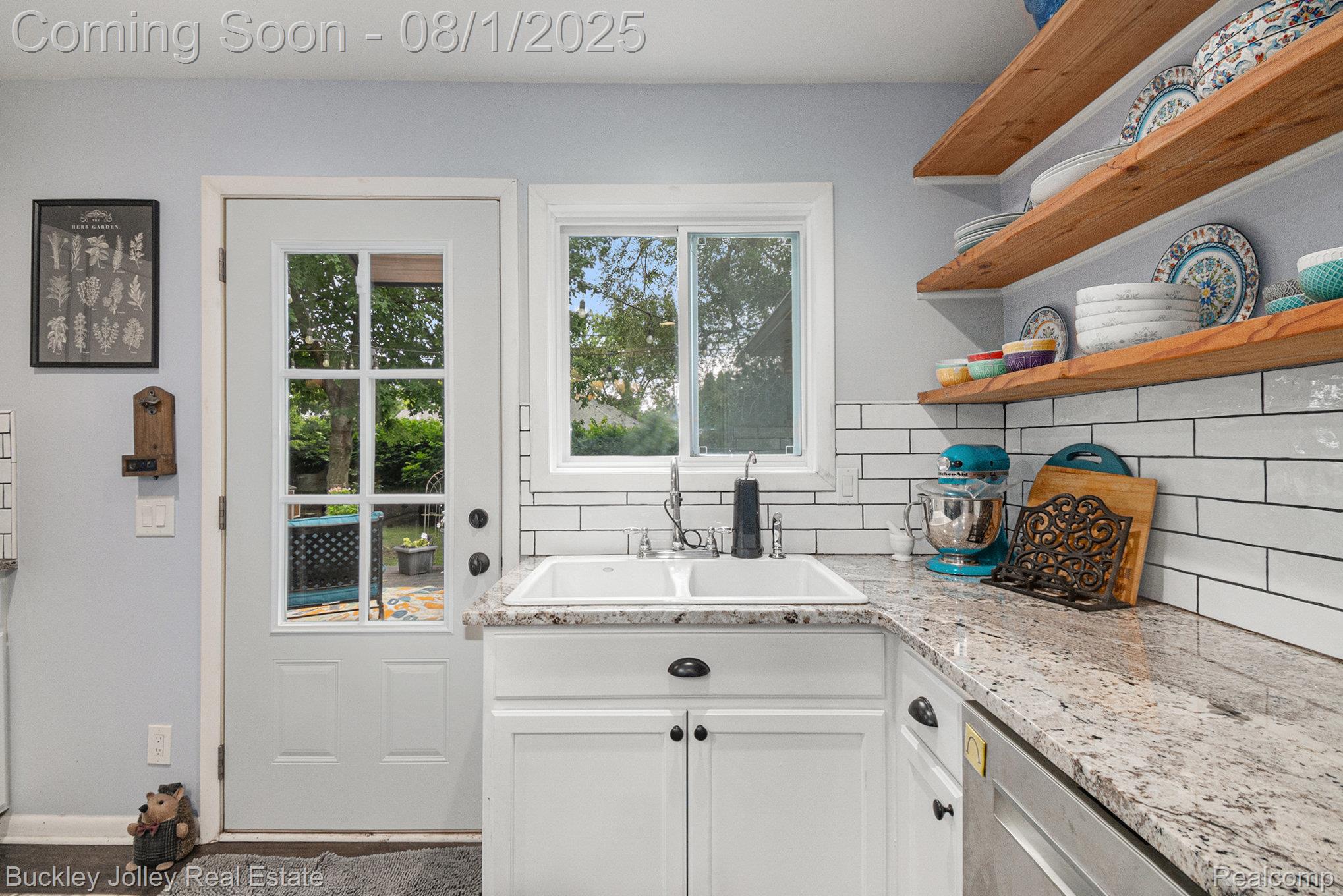 1125 Braeview Drive