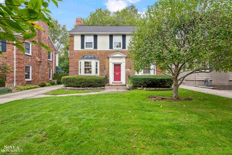 876 Washington Road Grosse Pointe City MI 48230