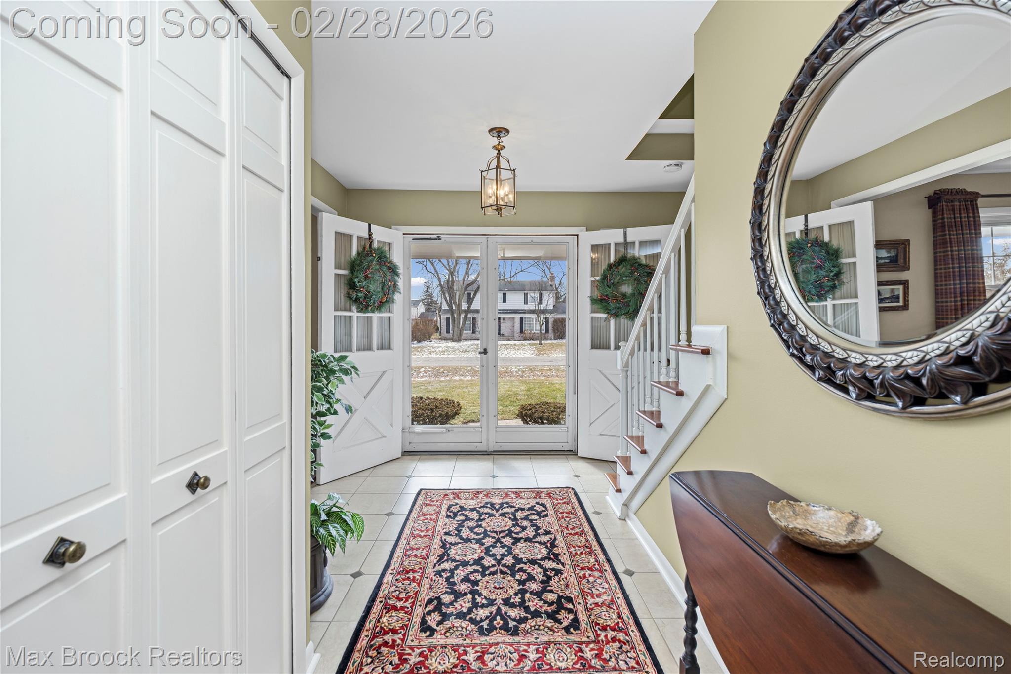 25884 Castlereigh Drive