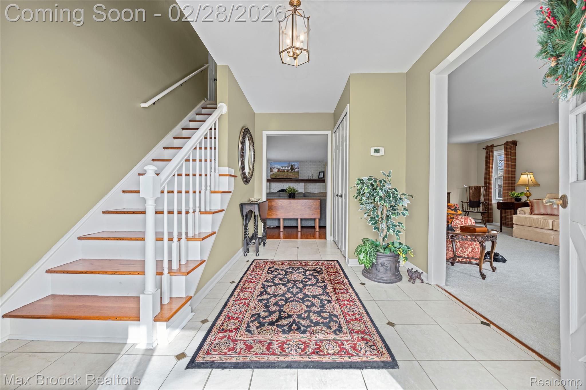 25884 Castlereigh Drive