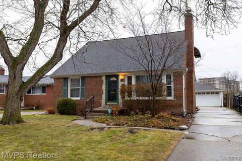 20946 Littlestone Road Harper Woods City MI 48225