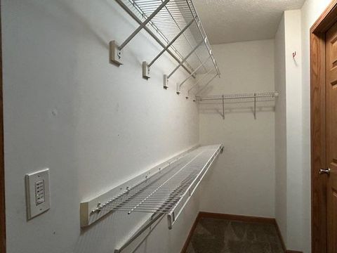 listing image 74