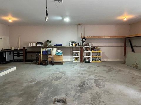 listing image 83