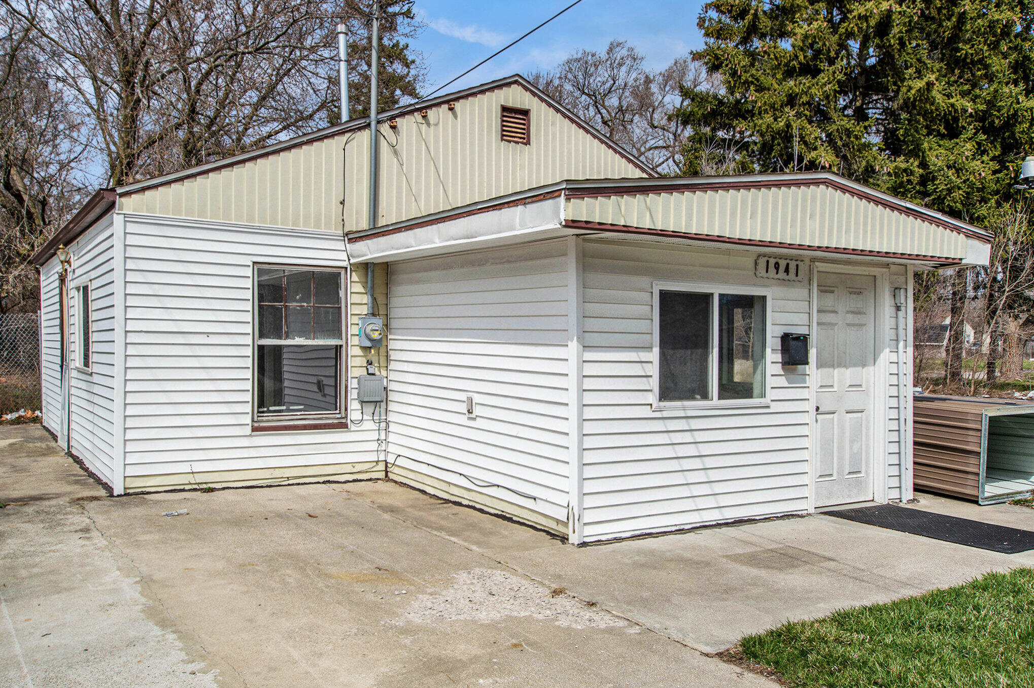 1941 Walcott Street