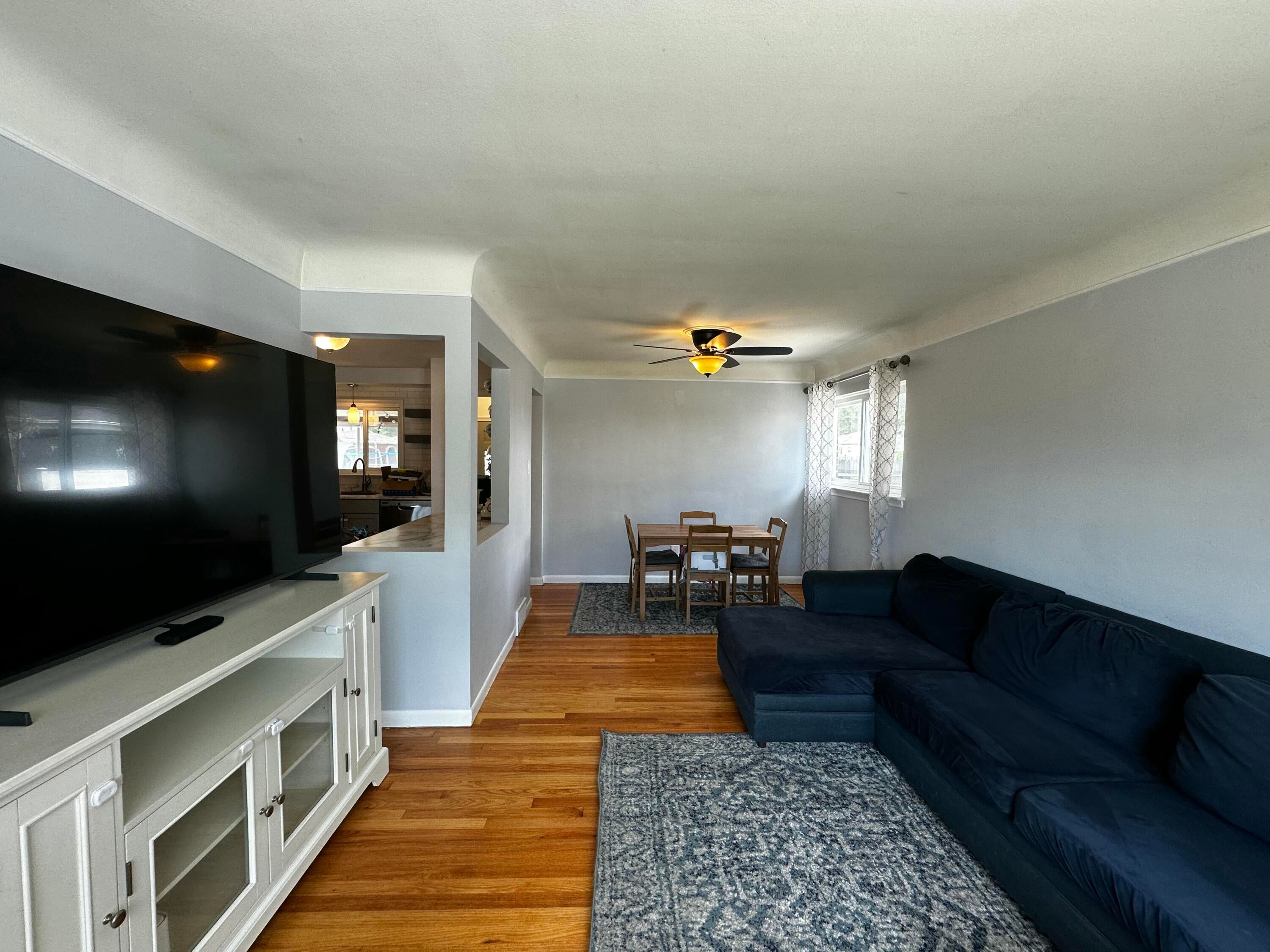 2728 Pinetree Drive