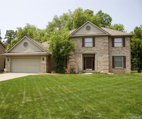 5517 Loch Moor Drive Independence Charter Township MI 48346