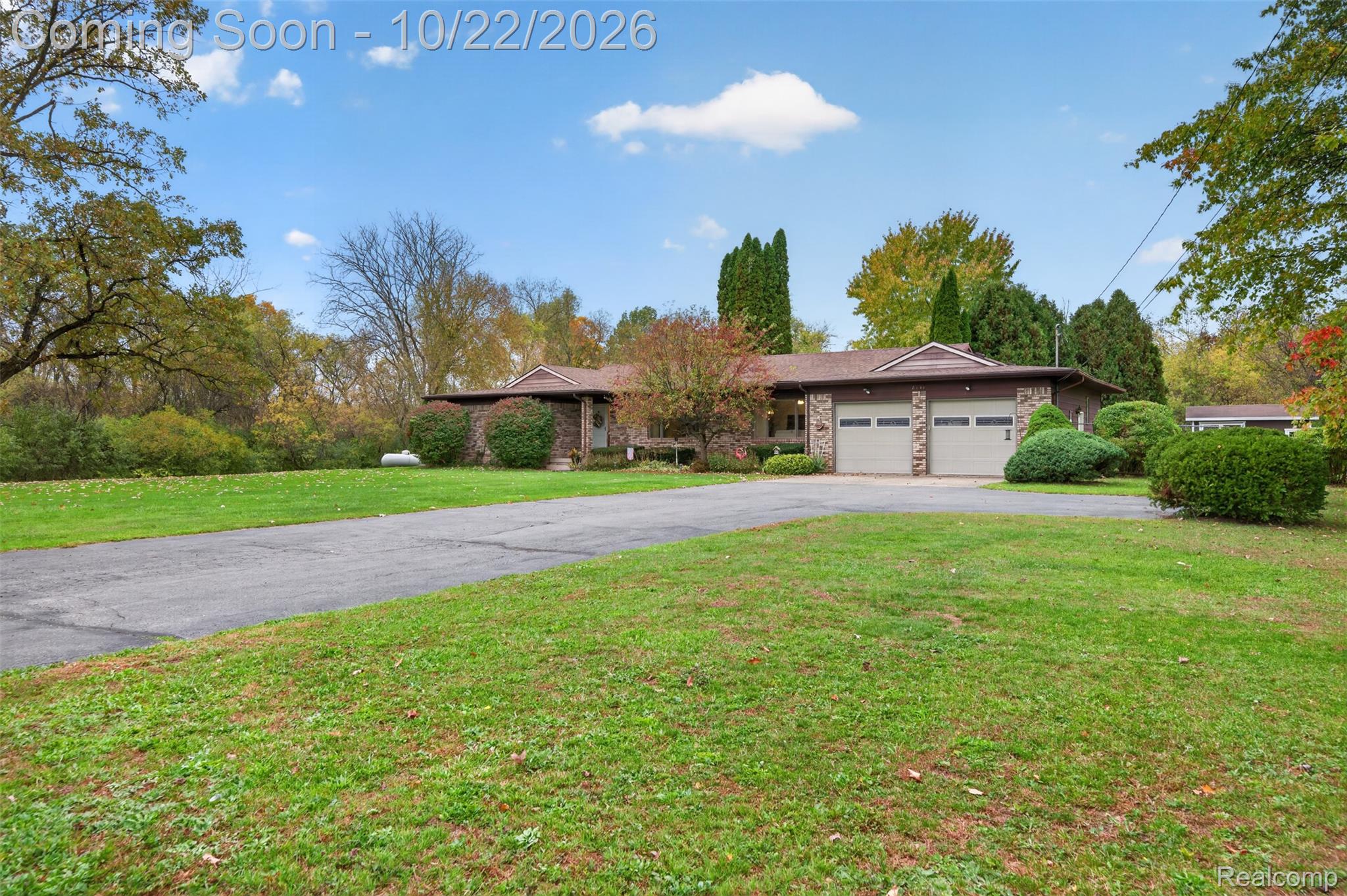 8141 N Elms Road
