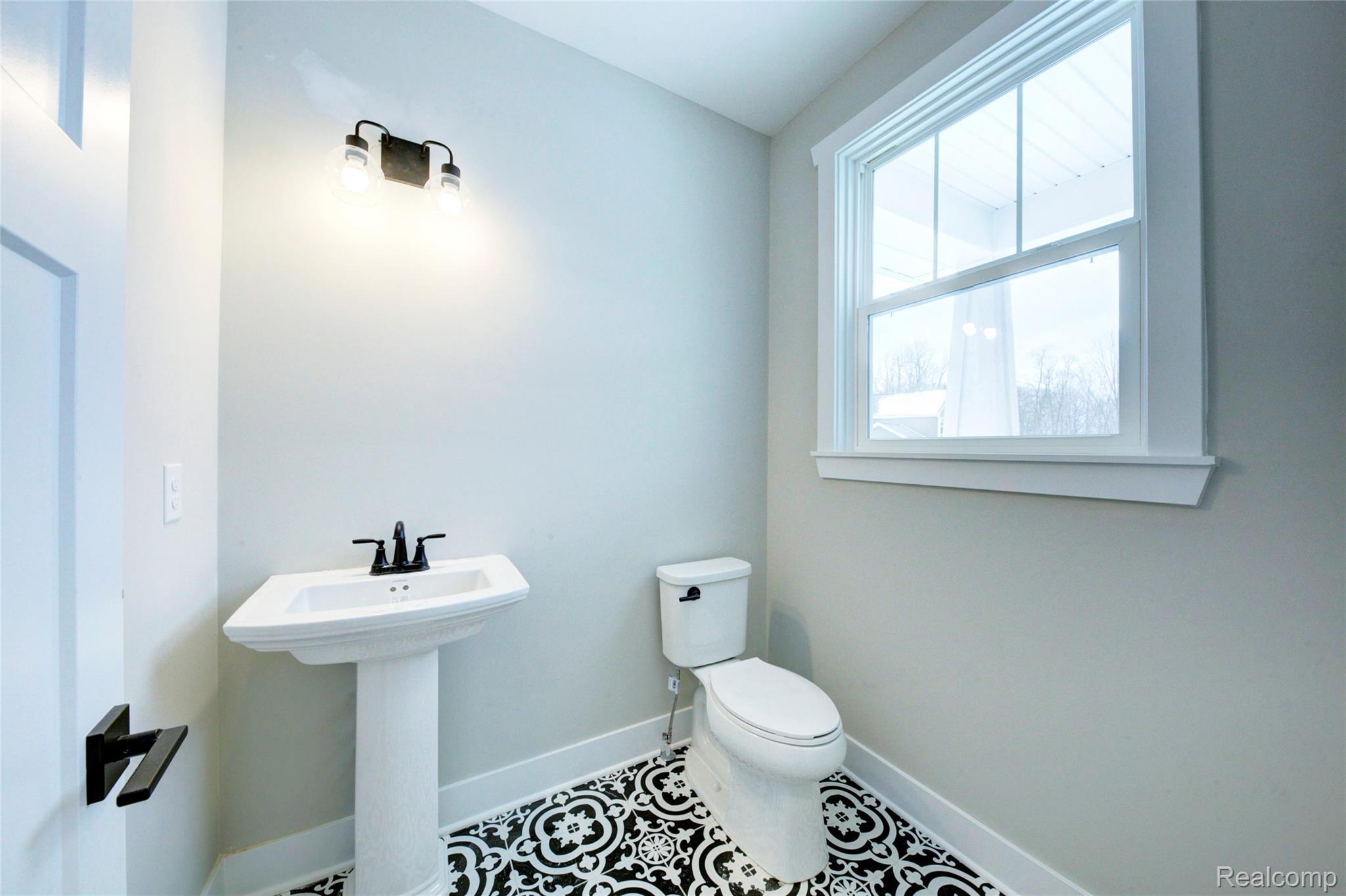 579 ROUND ROCK  (MOH80)