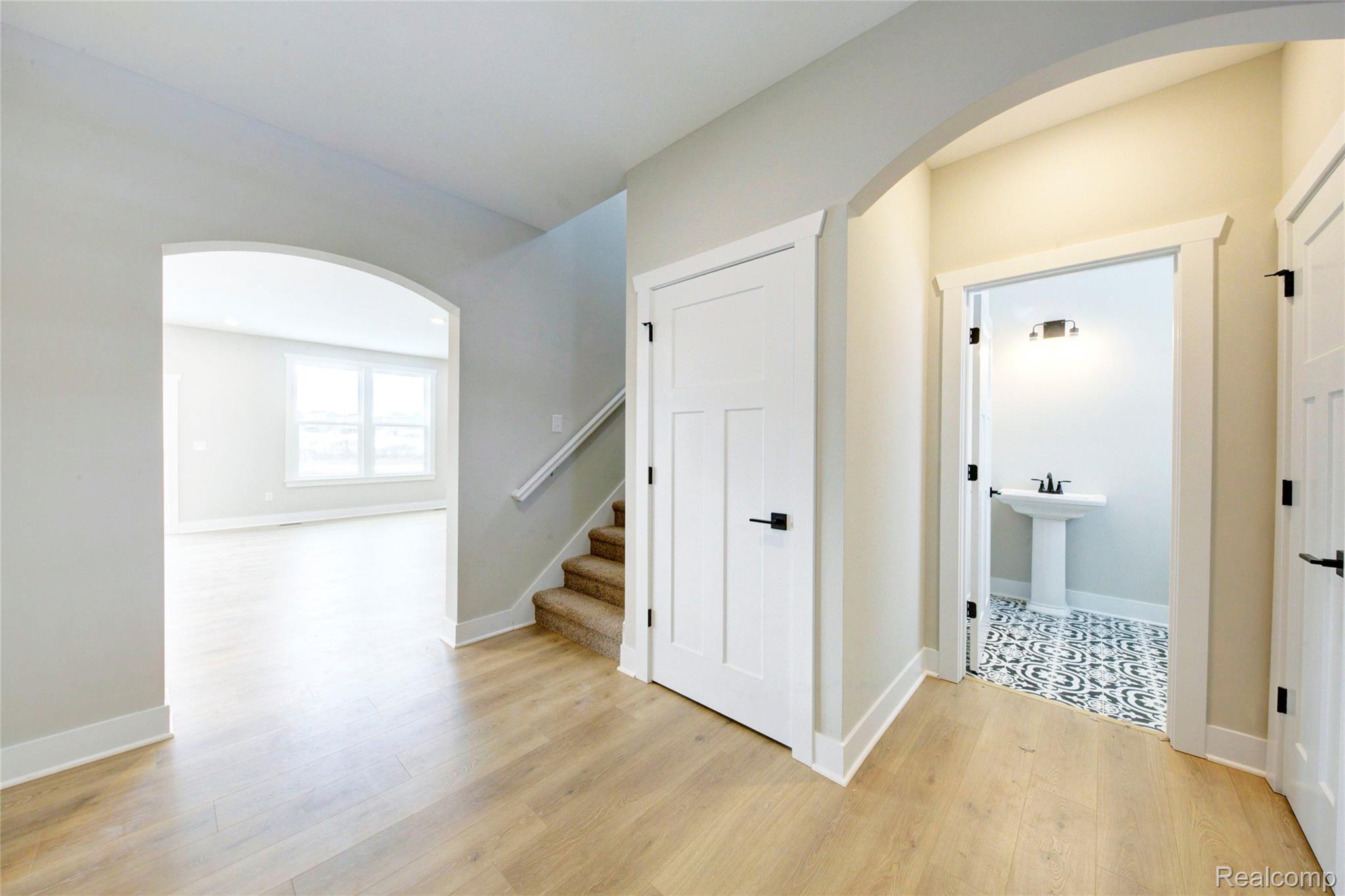 579 ROUND ROCK  (MOH80)