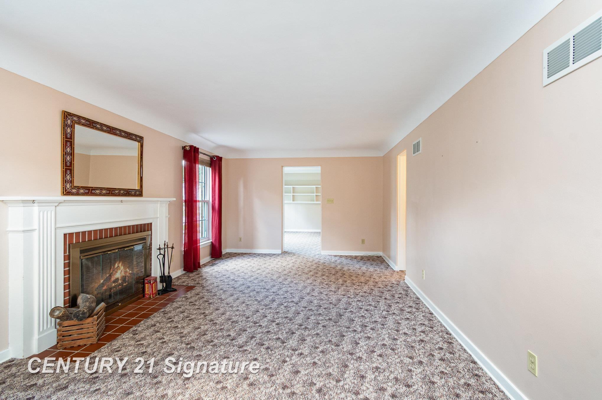 2322 Adams Boulevard