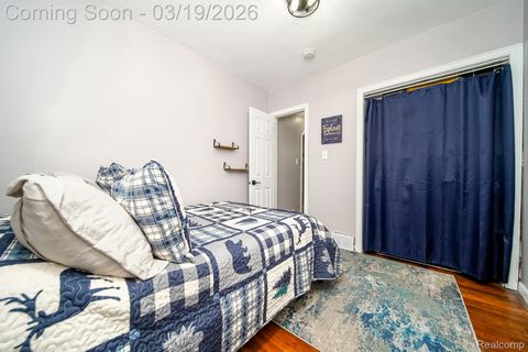 Tiny photo for 14576 Bainbridge Street, Livonia City, MI 48154 (MLS # 20261017000)