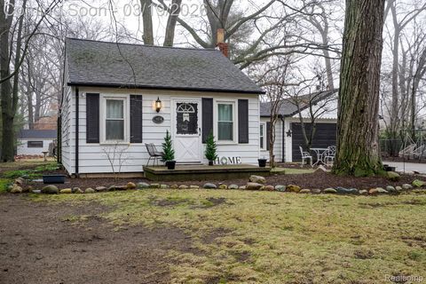 Tiny photo for 14576 Bainbridge Street, Livonia City, MI 48154 (MLS # 20261017000)