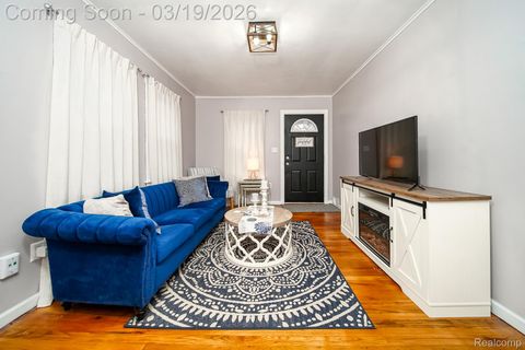 Tiny photo for 14576 Bainbridge Street, Livonia City, MI 48154 (MLS # 20261017000)