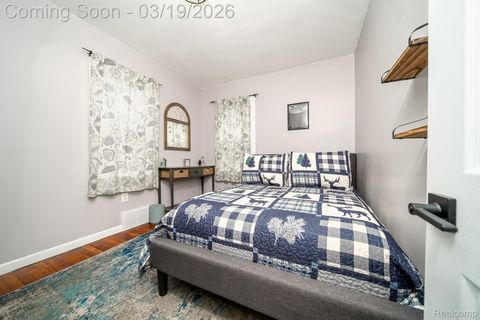 Tiny photo for 14576 Bainbridge Street, Livonia City, MI 48154 (MLS # 20261017000)