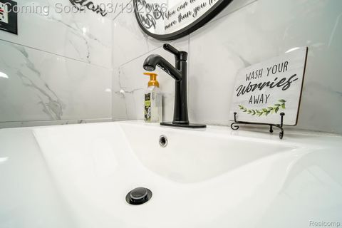 Tiny photo for 14576 Bainbridge Street, Livonia City, MI 48154 (MLS # 20261017000)