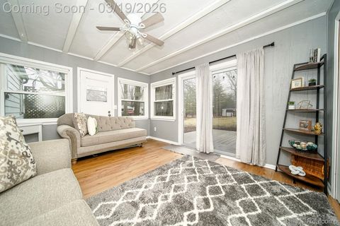 Tiny photo for 14576 Bainbridge Street, Livonia City, MI 48154 (MLS # 20261017000)