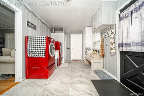 Tiny photo for 14576 Bainbridge Street, Livonia City, MI 48154 (MLS # 20261017000)