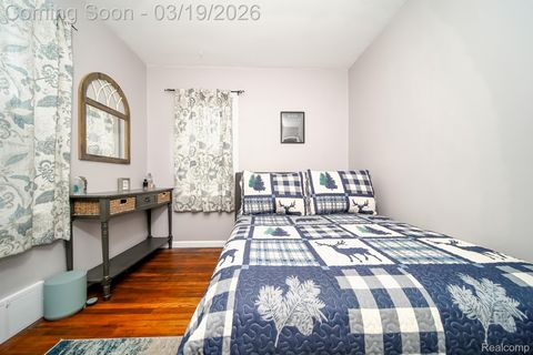 Tiny photo for 14576 Bainbridge Street, Livonia City, MI 48154 (MLS # 20261017000)