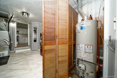 Tiny photo for 14576 Bainbridge Street, Livonia City, MI 48154 (MLS # 20261017000)