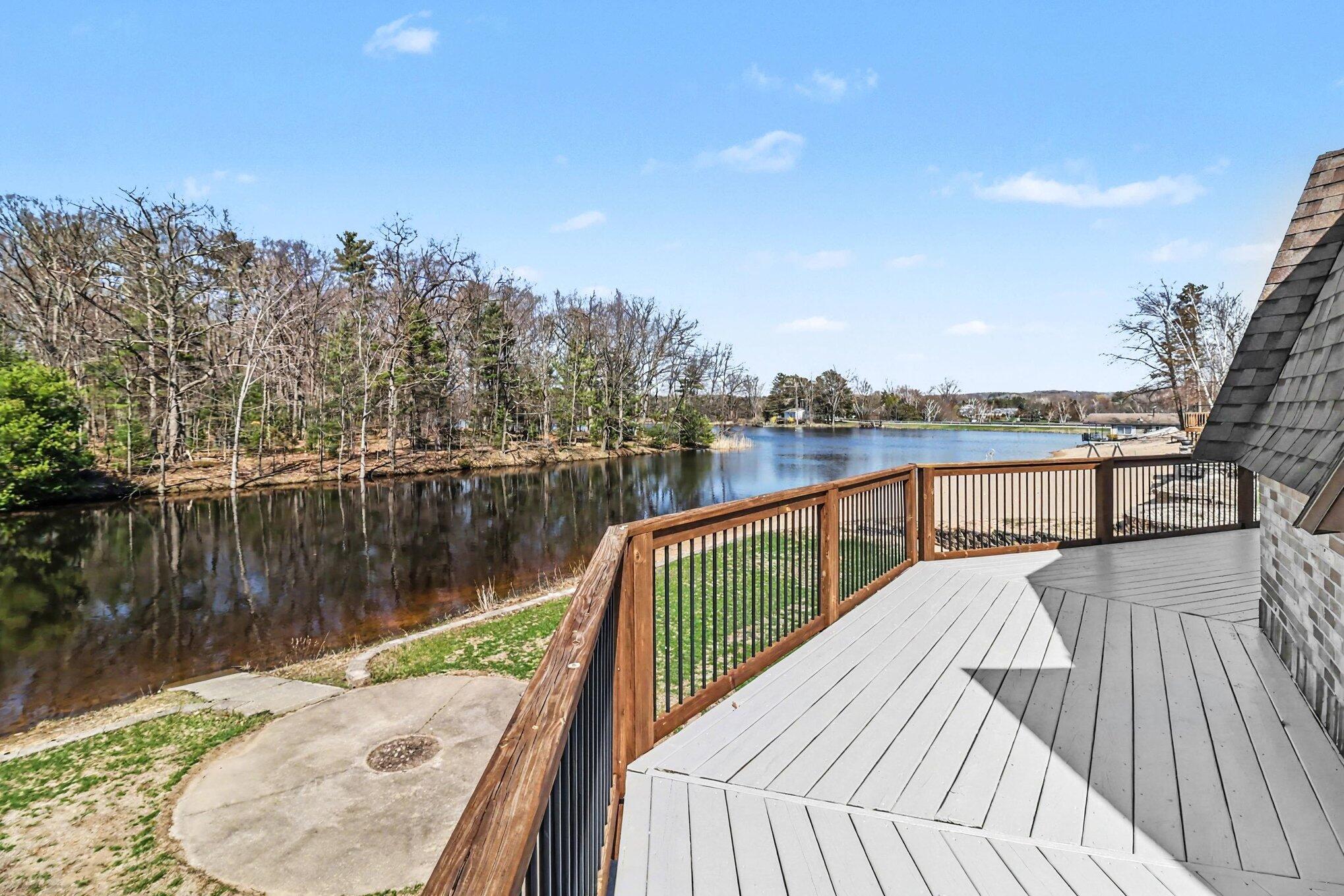 8284 W Lake Holiday Drive