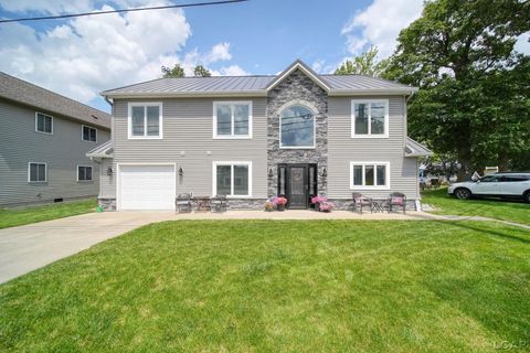 Photo of 2892 Round Lake Highway, Rollin Township, MI 49253 (MLS # 56050184631)