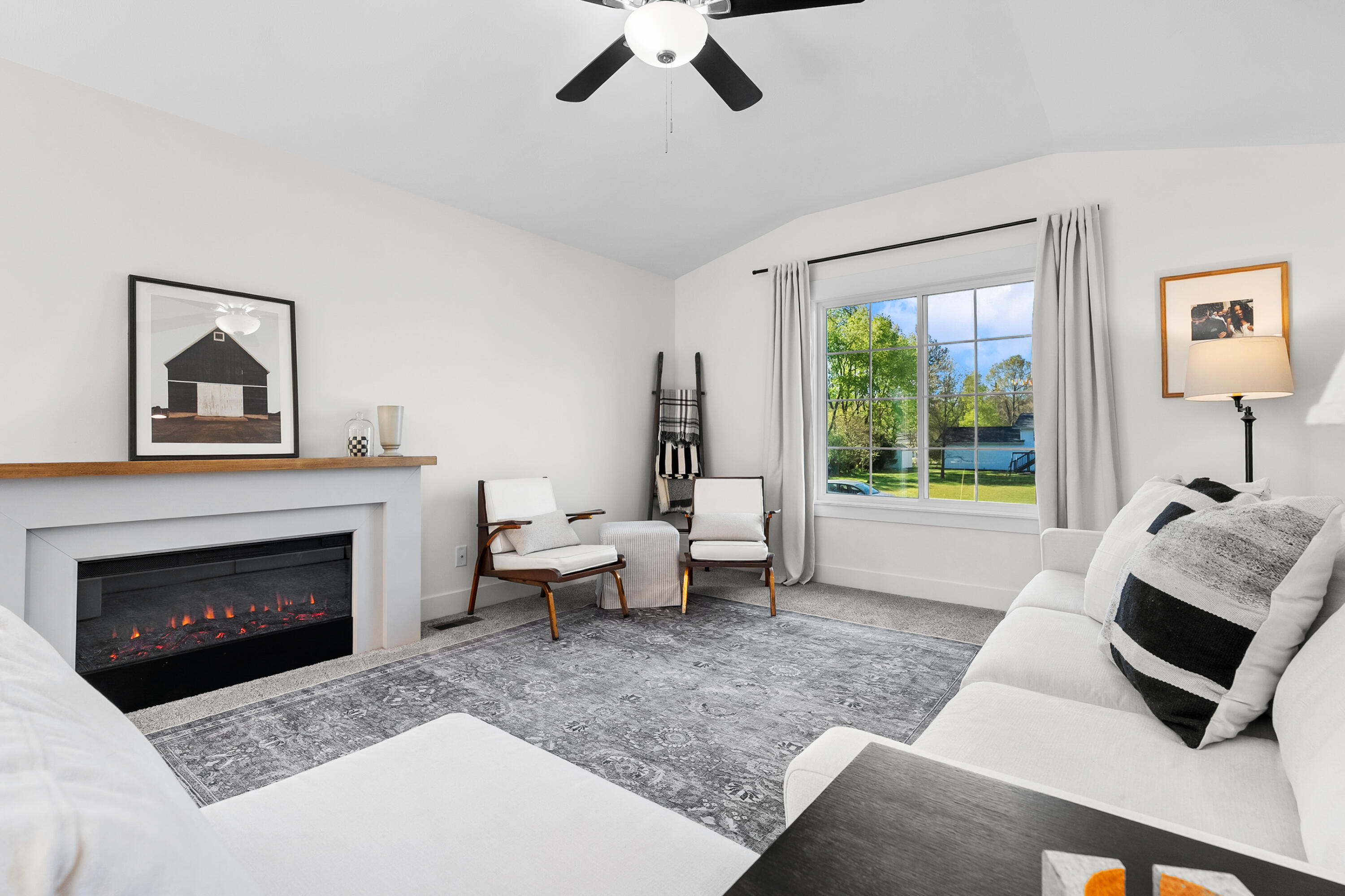 2115 Westfield Lane