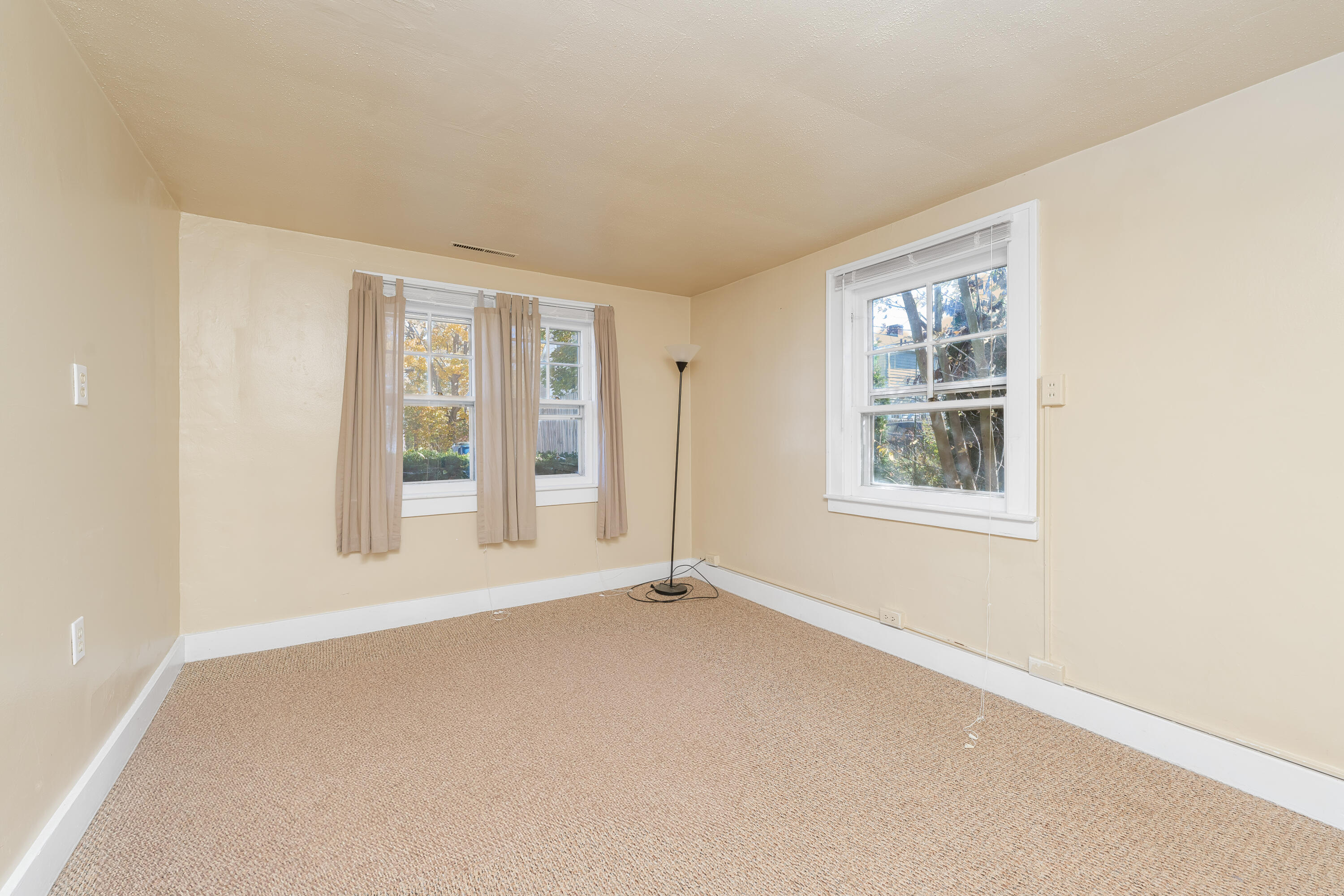 543 N Berkley Street