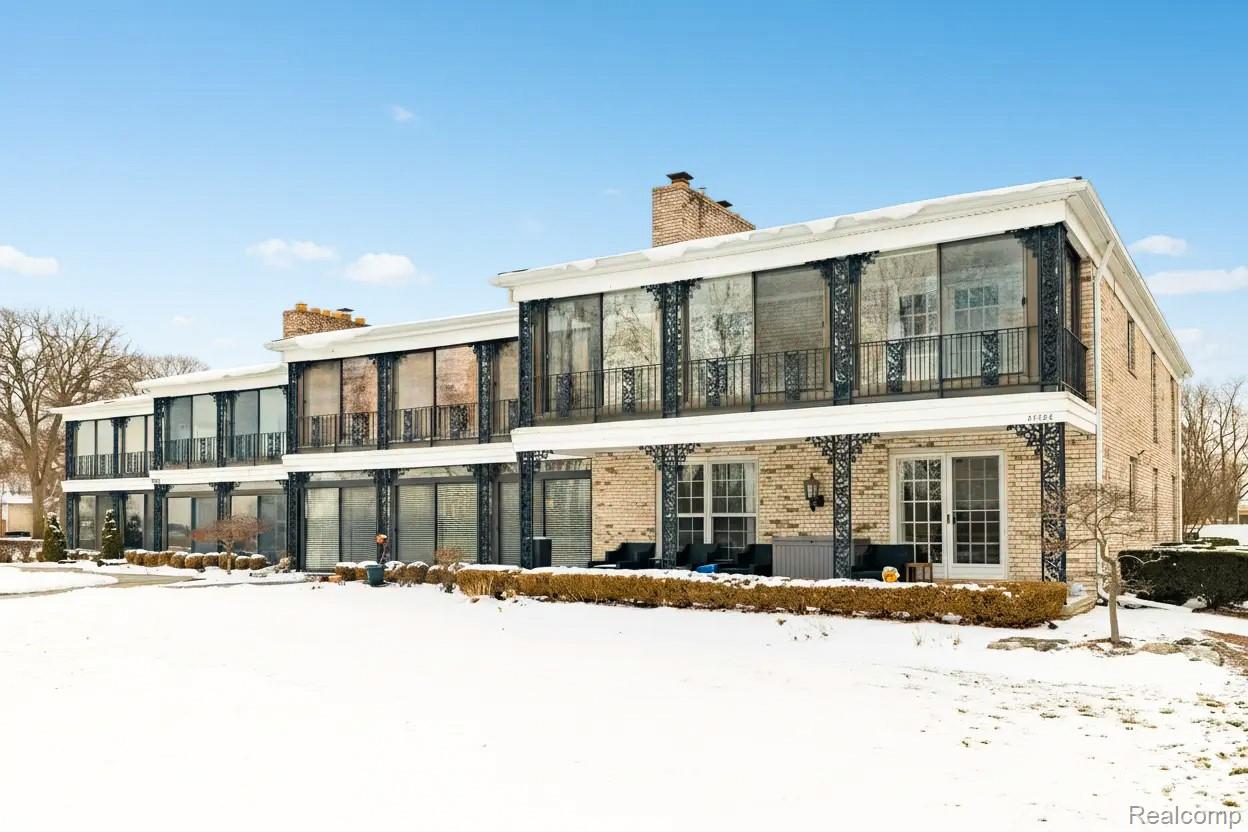 24356 E RIVER RD UNIT 14 14