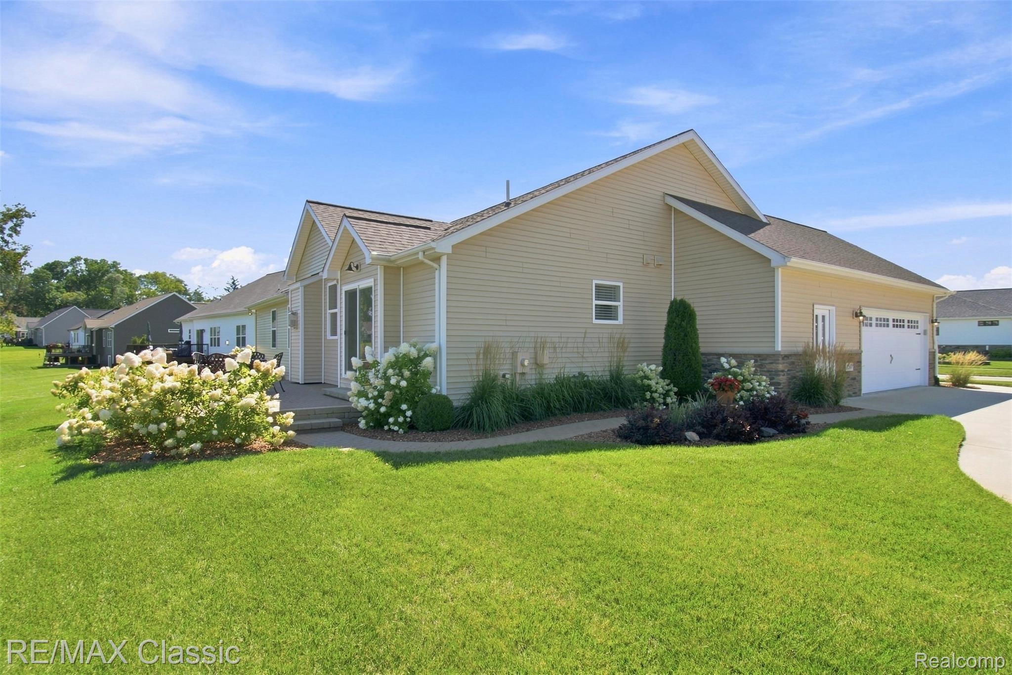 1247 Timberleaf Drive