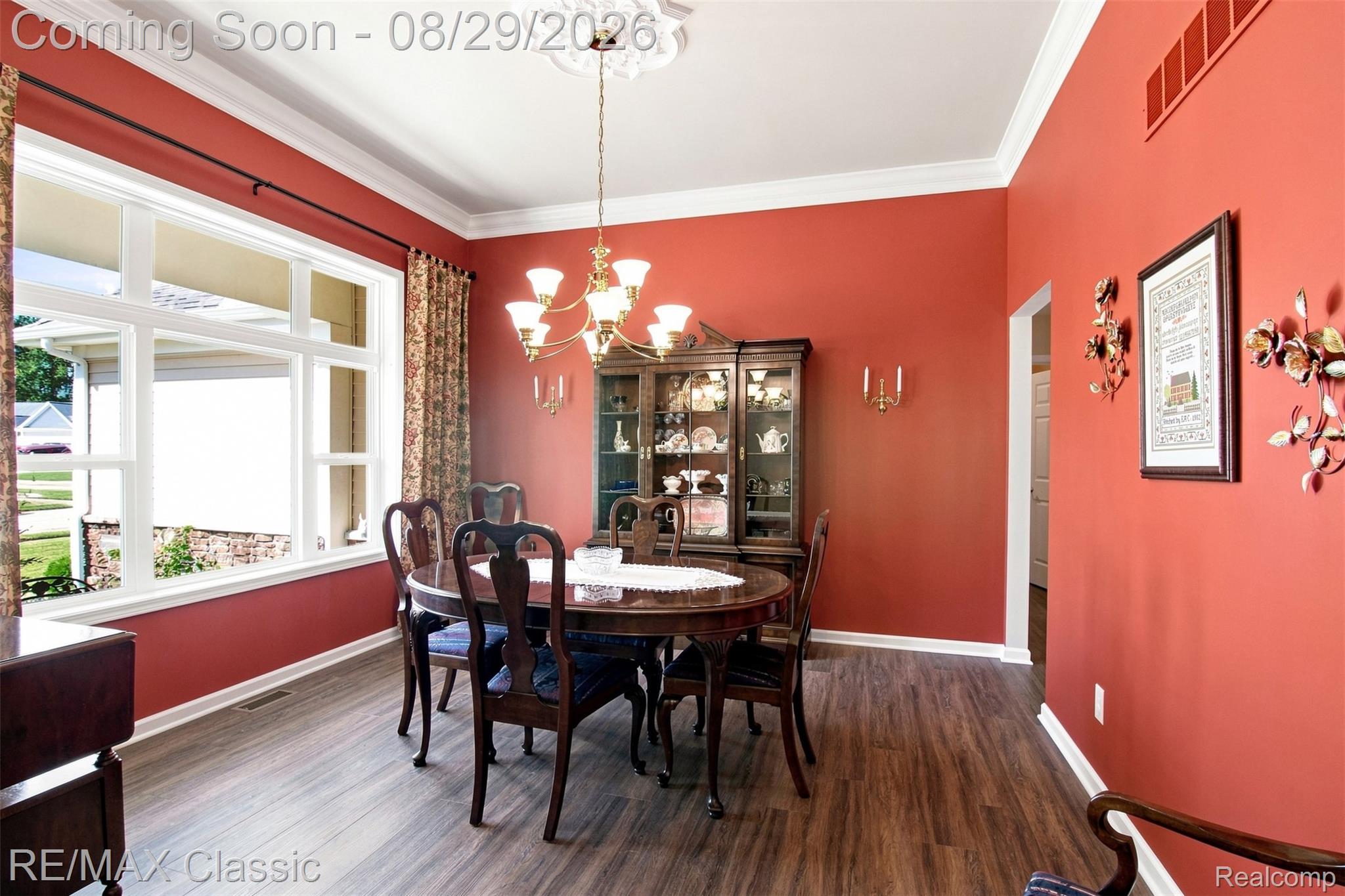 1247 Timberleaf Drive