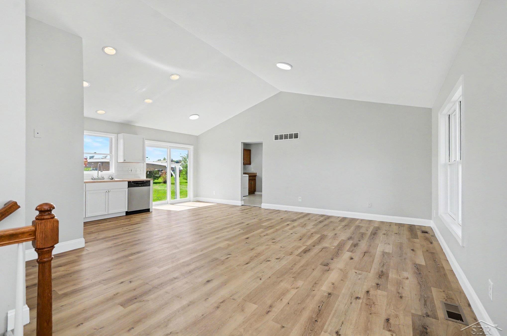 5888 cobblestone Drive