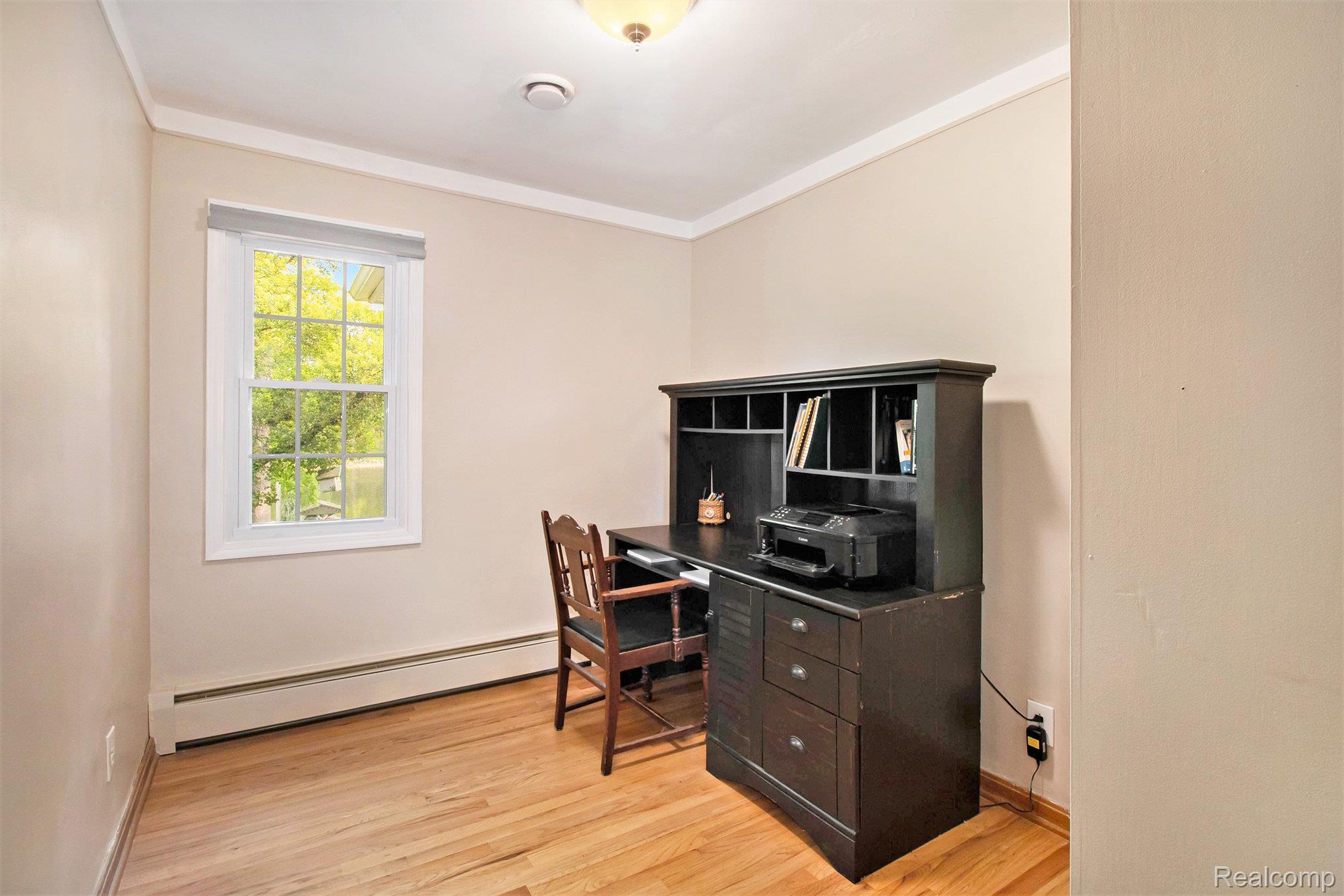 Orion Charter Township, Michigan 48362, United States, 3 Bedrooms Bedrooms, ,2 BathroomsBathrooms,Residential,Pending,145327