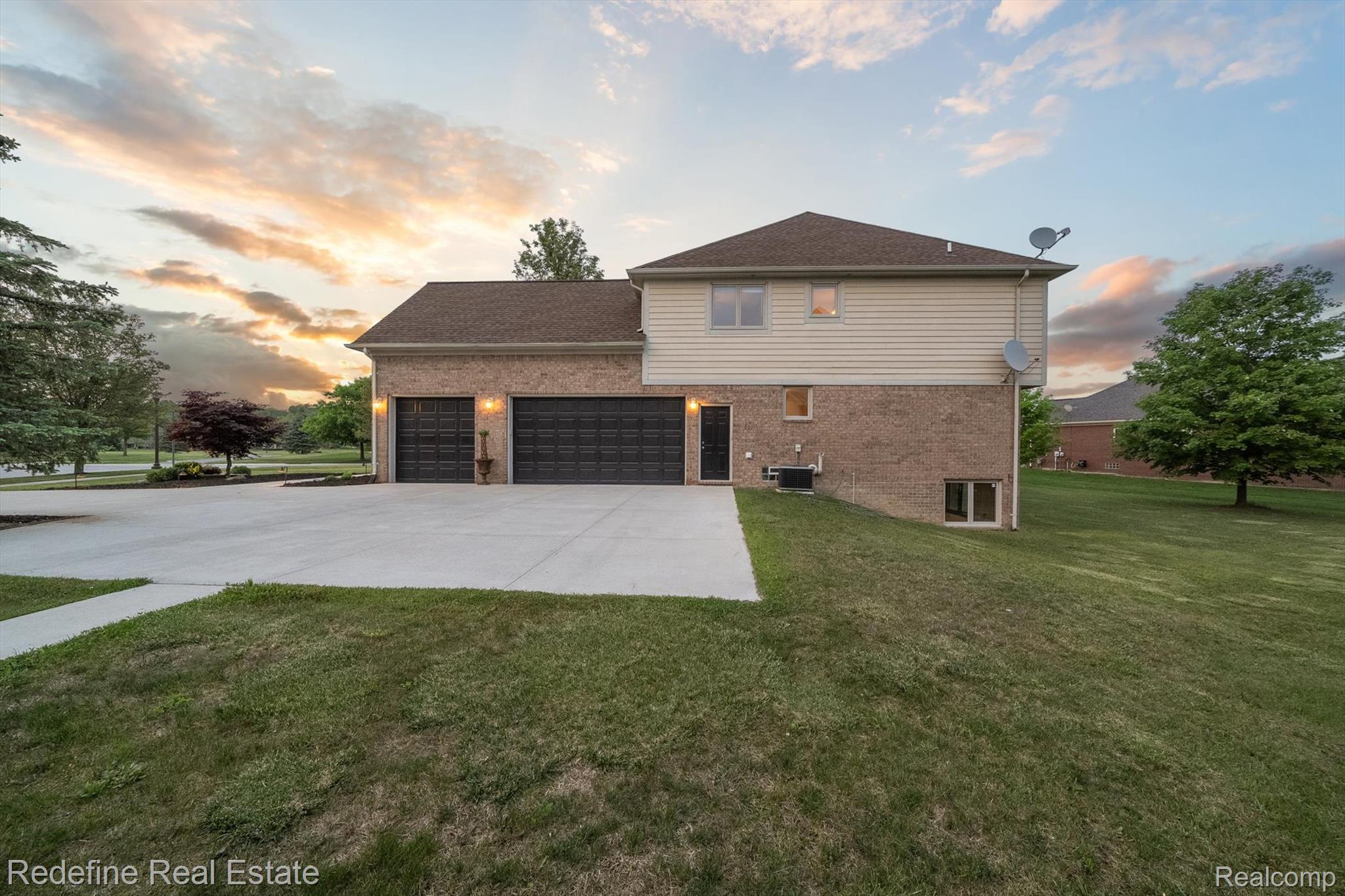 61096 Winterberry Drive