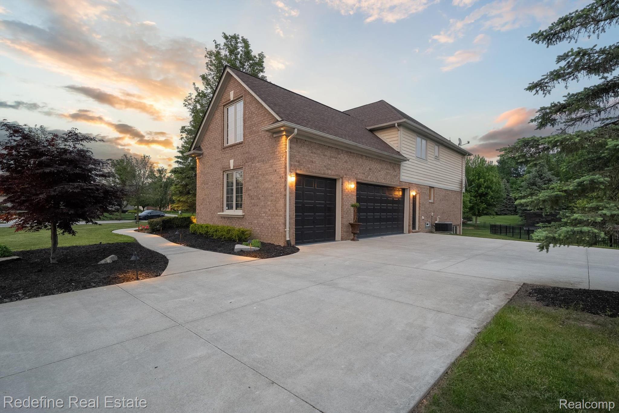 61096 Winterberry Drive