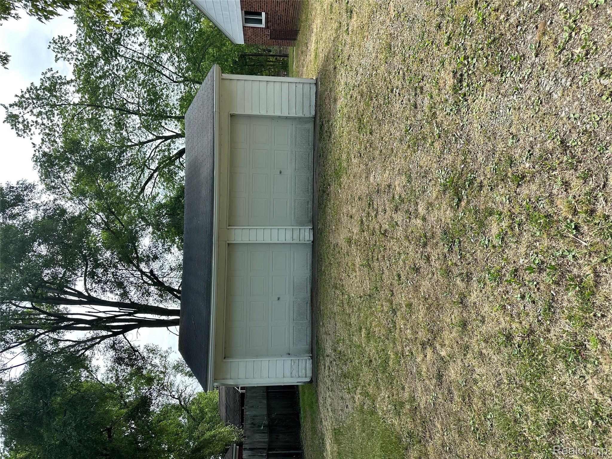 4811 SUMMERHILL Drive