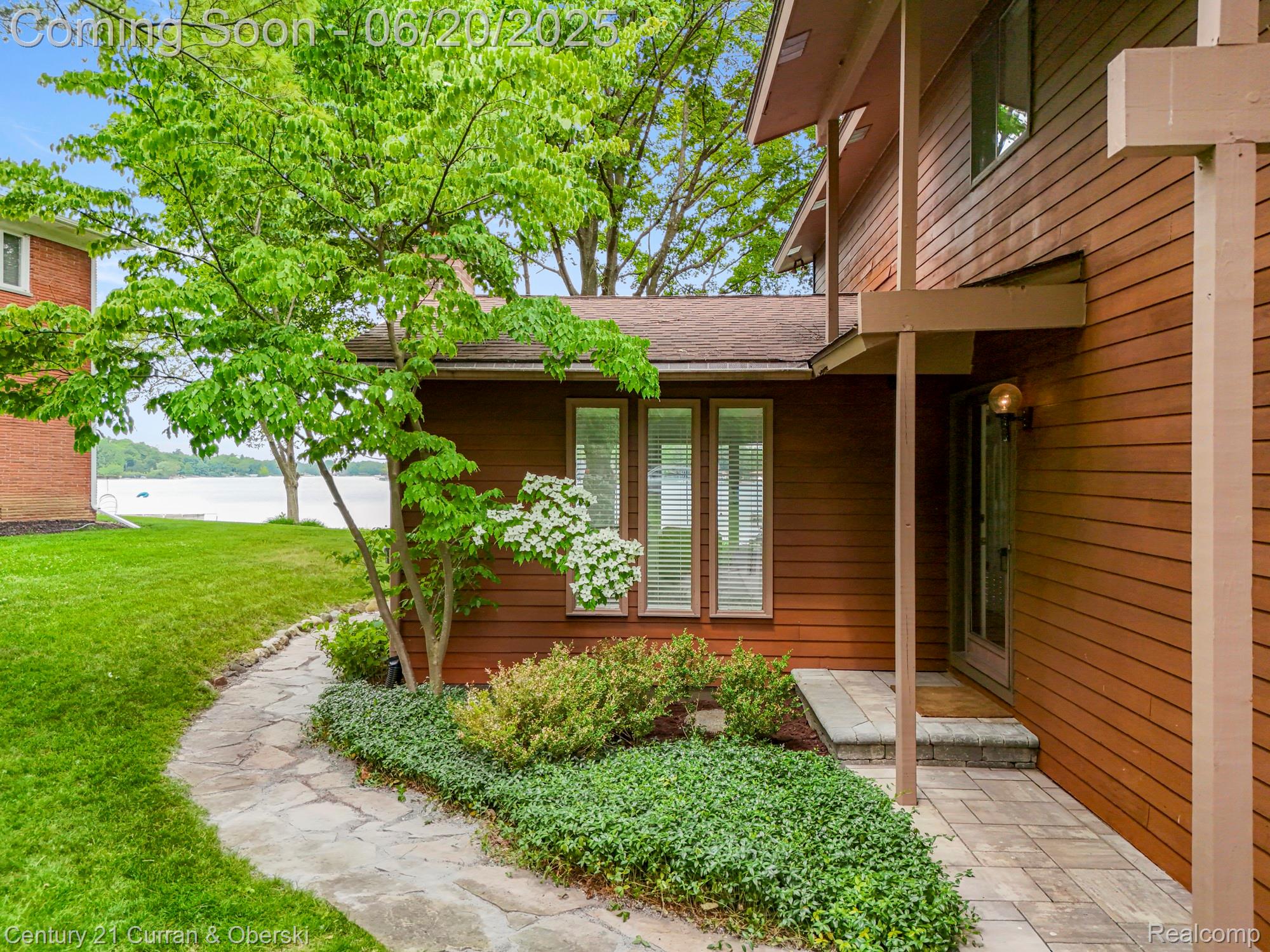 3150 Wellington Court