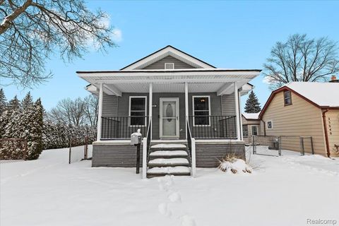 25048 Doxtator Street Dearborn City MI 48128