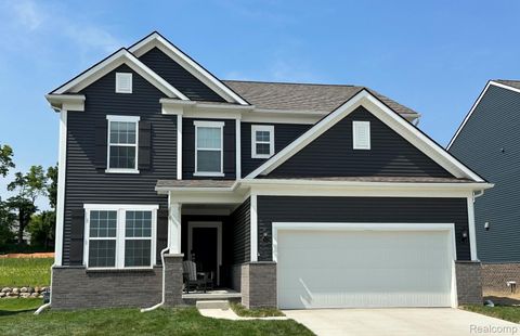 696 Gretchen Lane Saline City MI 48176