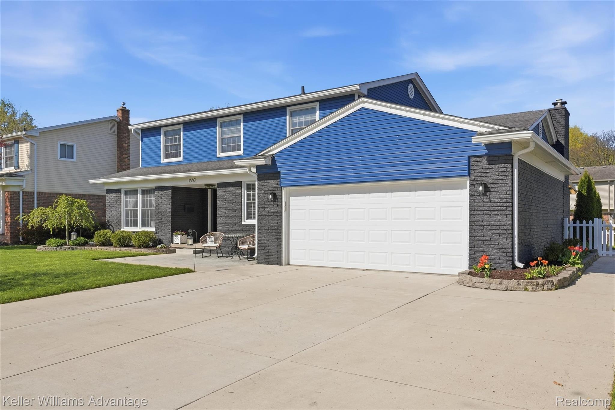 16601 Golfview Street