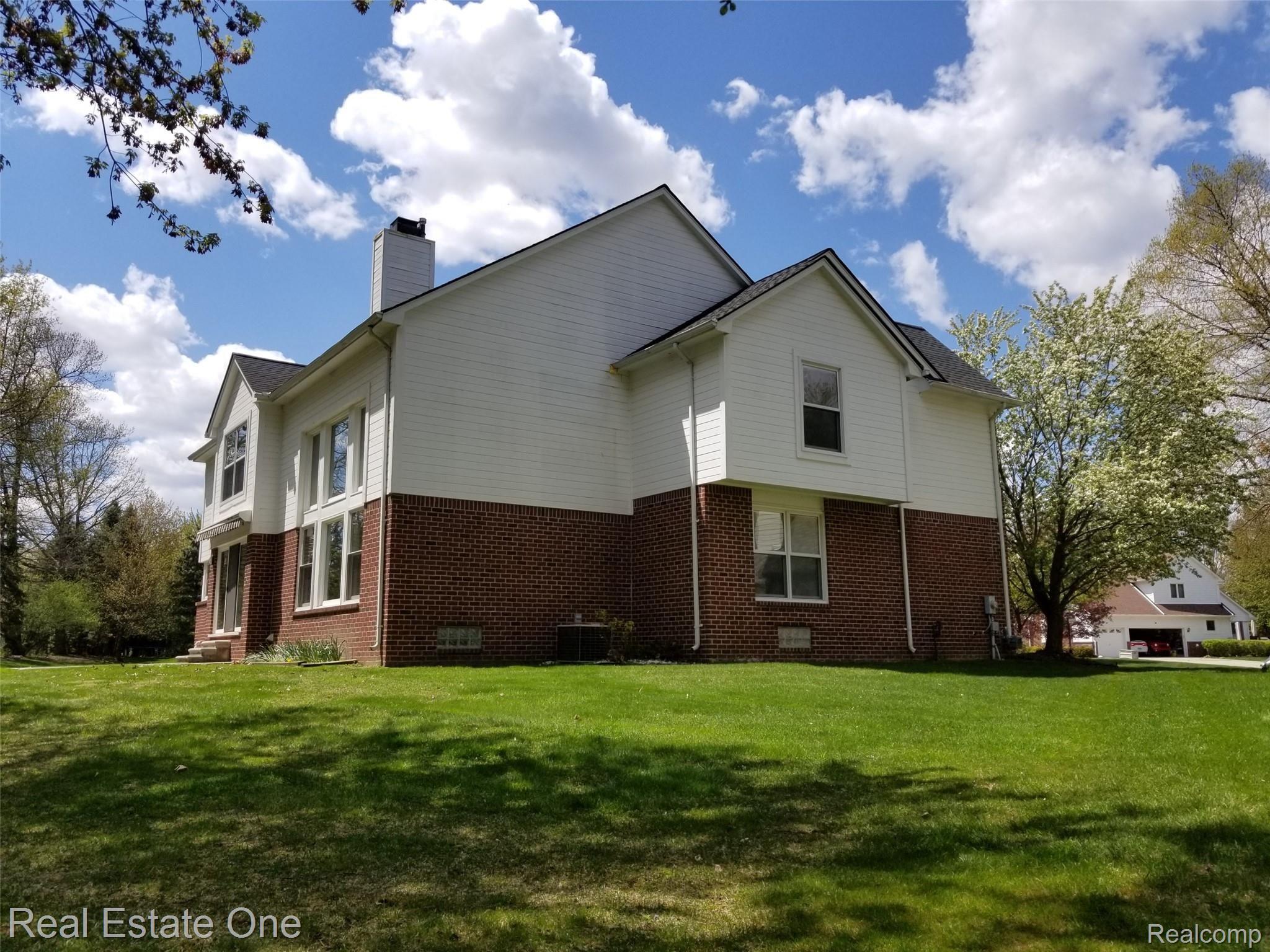 4066 COVENTRY Drive