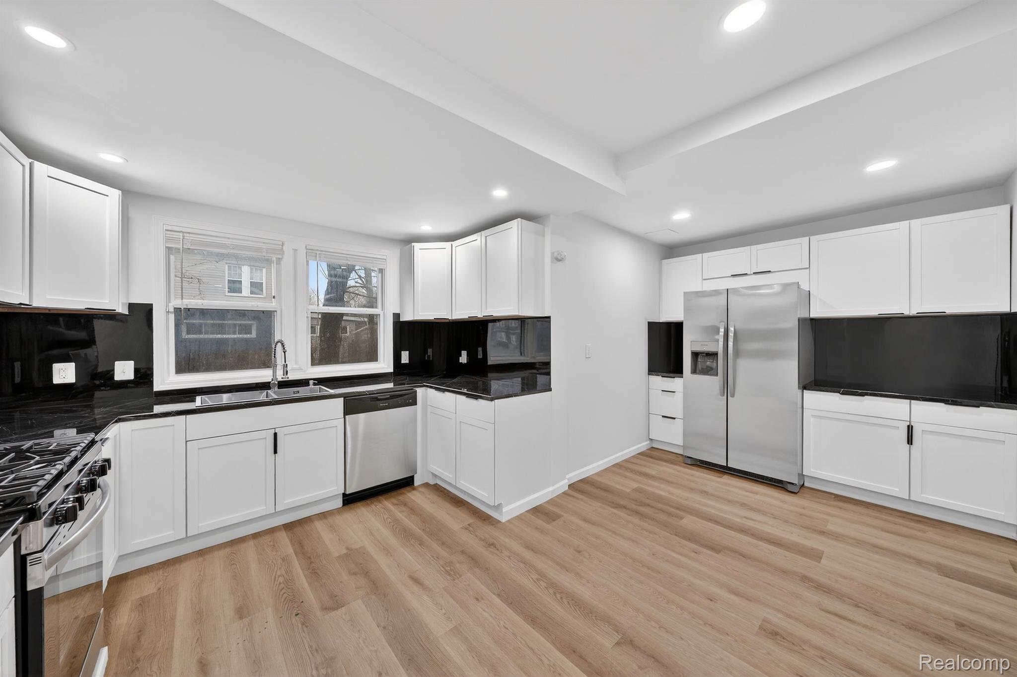 9290 Wildemere Street