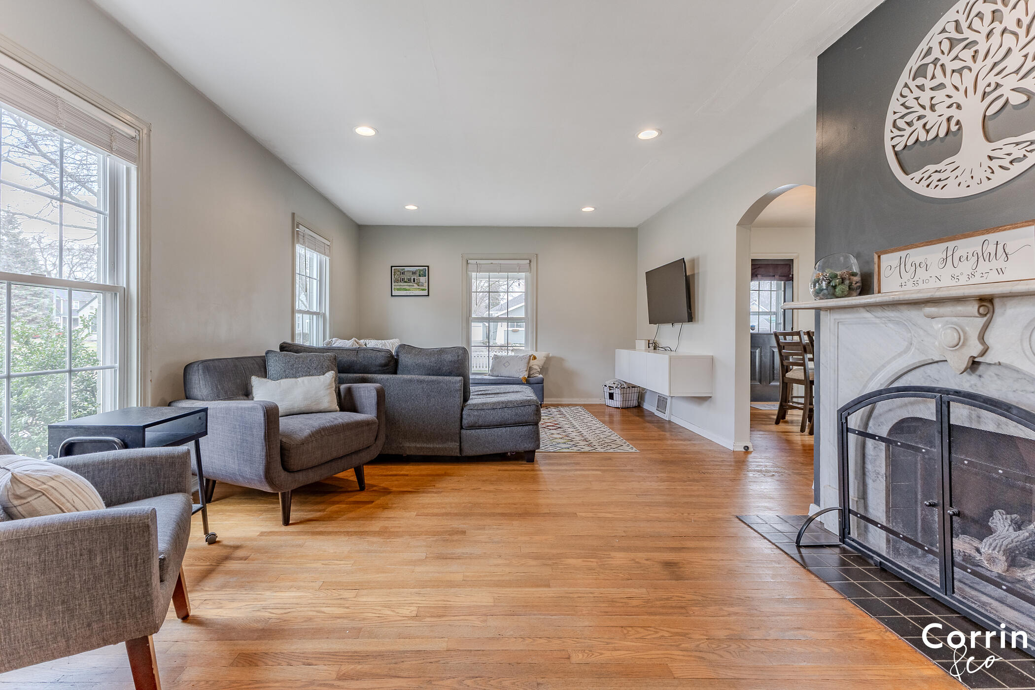 740 Winchell Street SE