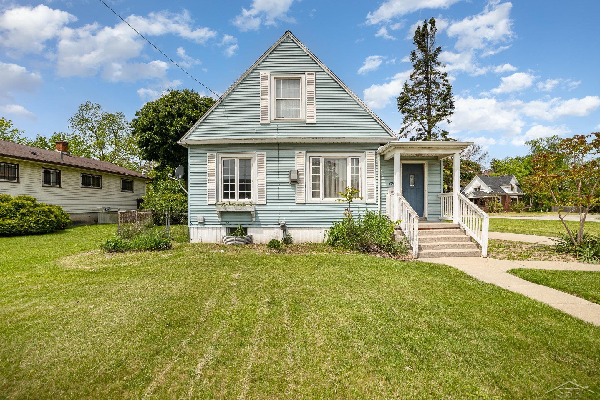 2015 S Washington Street