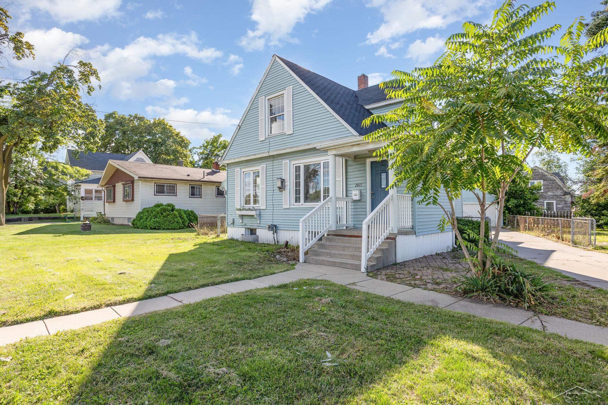 2015 S Washington Street