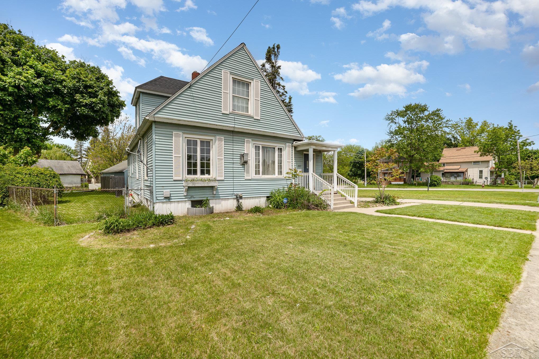 2015 S Washington Street